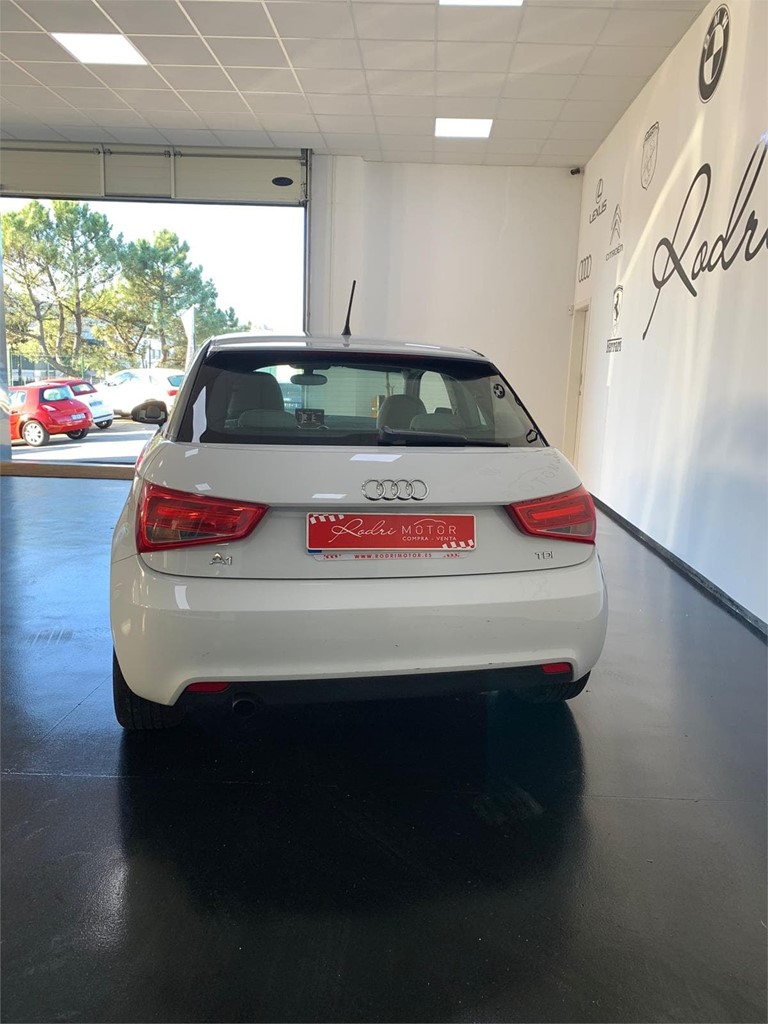 Foto 12 AUDI A1 8.900€