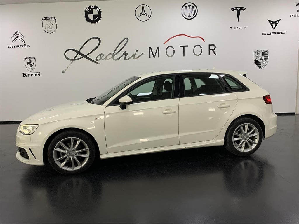 Foto 2 AUDI A3 SPORTBACK 1.6 TDI 110CV