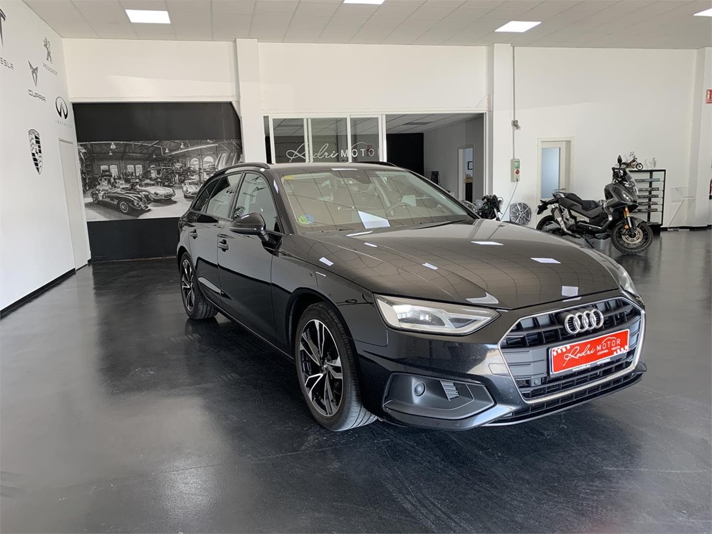 Foto 6 AUDI A4 AVANT 2.0TDI HIBRIDO 140CV