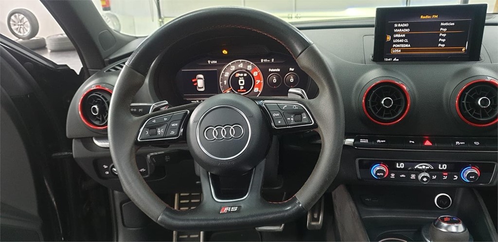 Foto 17 AUDI RS3 42.000€