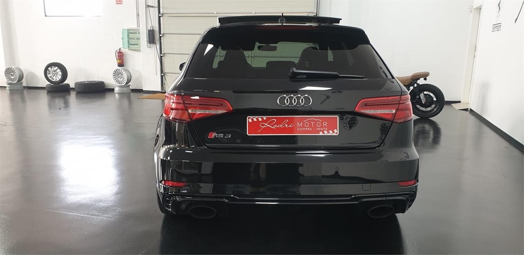 Foto 23 AUDI RS3 42.000€