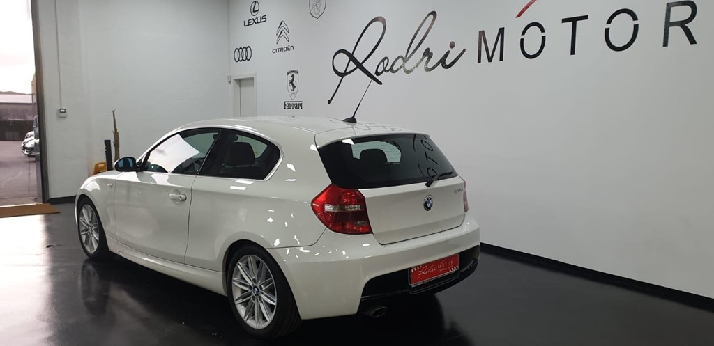 Foto 12 BMW 120D  8.900€