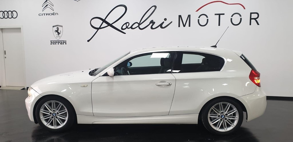 Foto 6 BMW 120D  8.900€