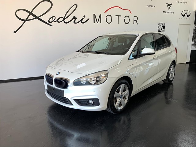 BMW 225 XE I PERFORMANCE 19.900€