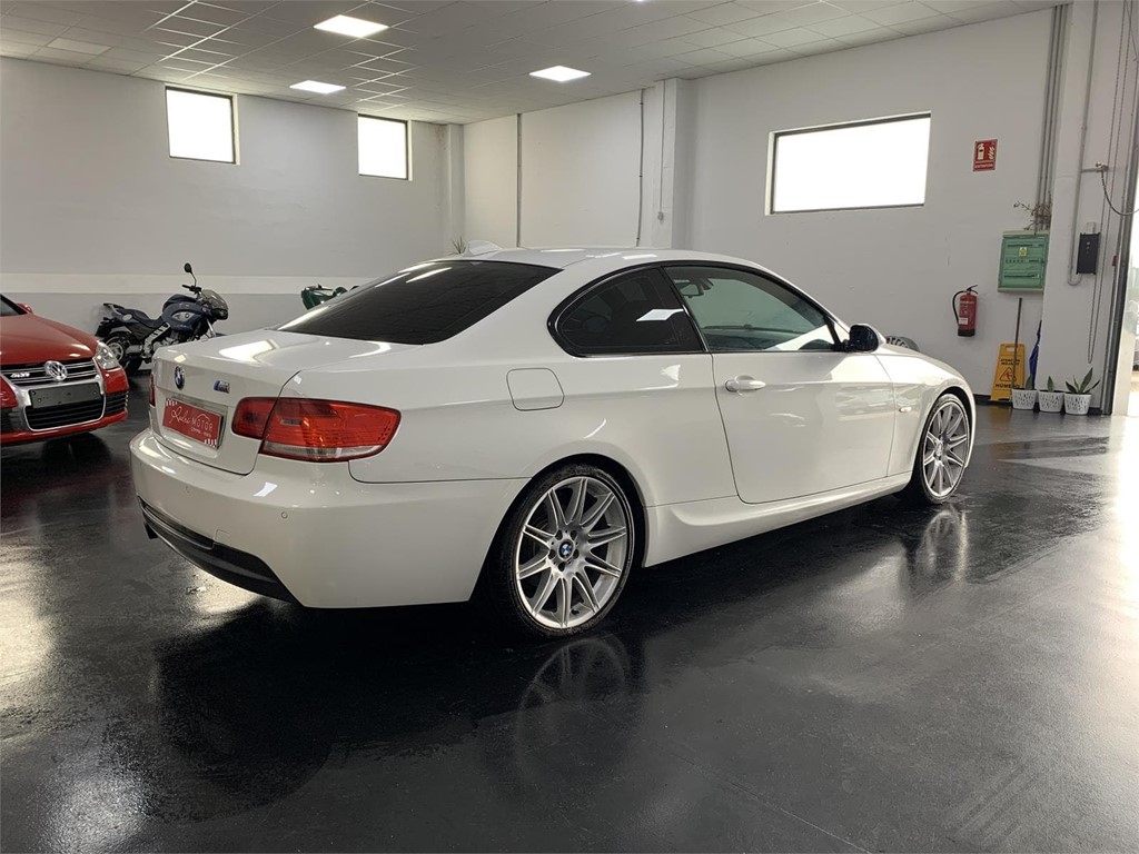 Foto 8 BMW 320 D E92 COUPE PAK M