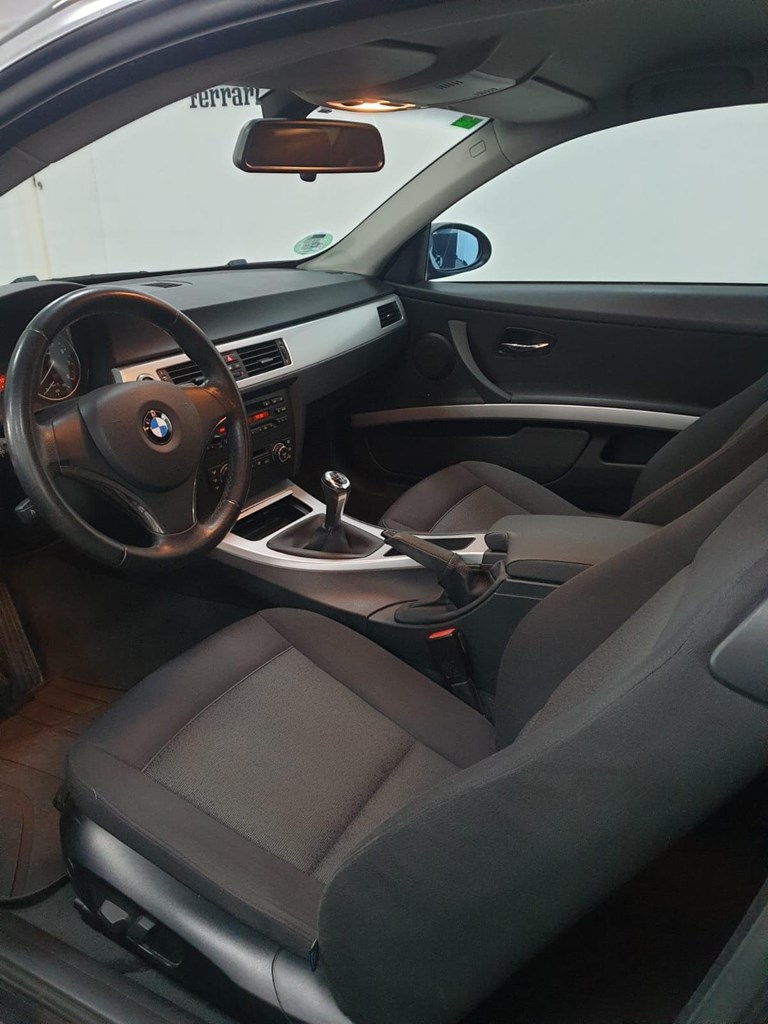 Foto 20 BMW 325 I (10.900€)