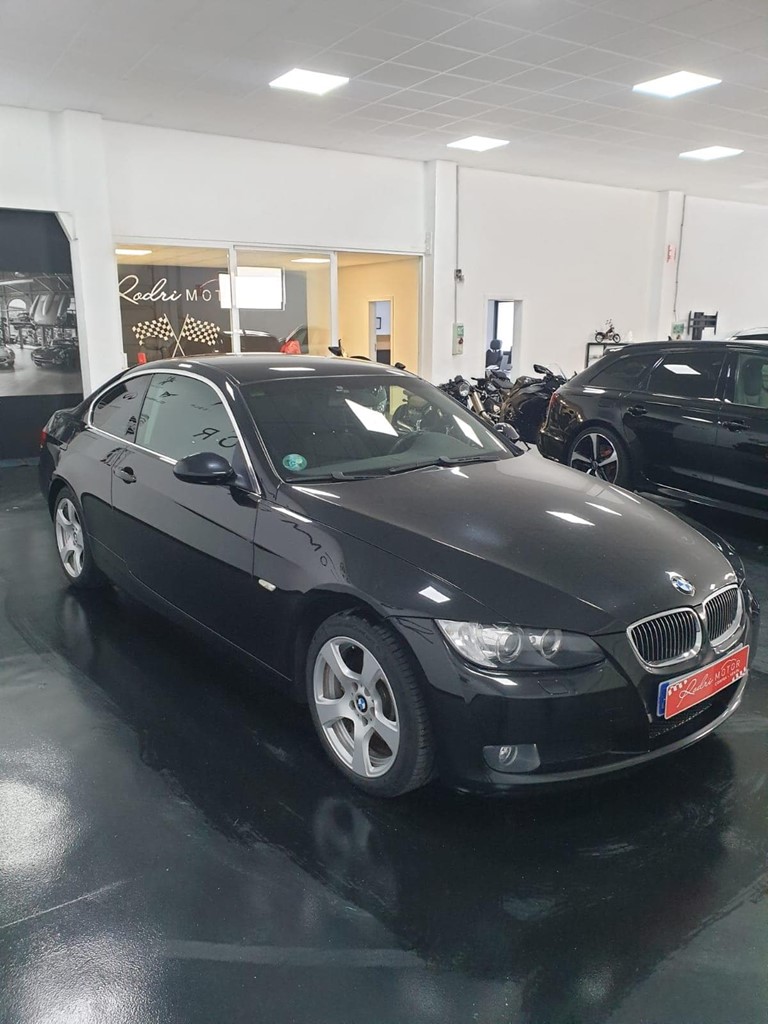 Foto 6 BMW 325 I (10.900€)