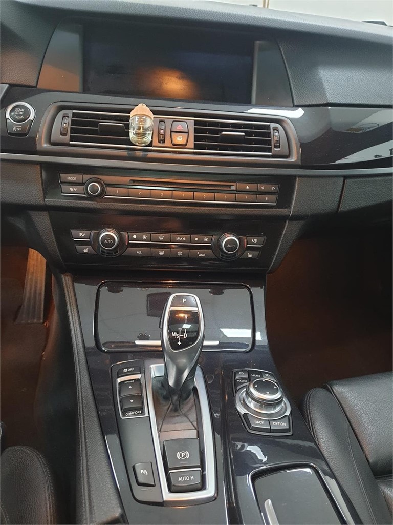 Foto 14 BMW 520D (14.990)