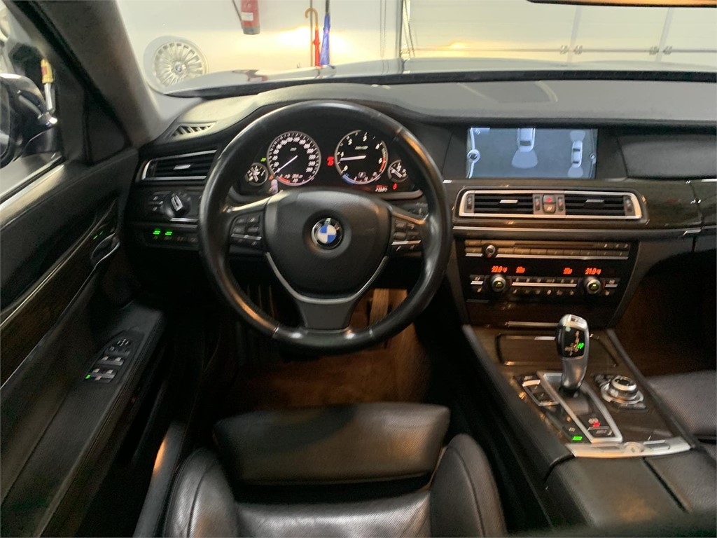 Foto 13 BMW 730D