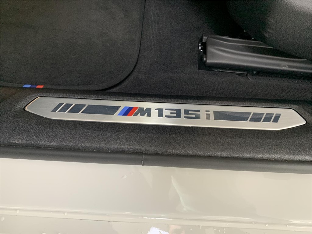 Foto 11 BMW M135i X-DRIVE PERFORMANCE