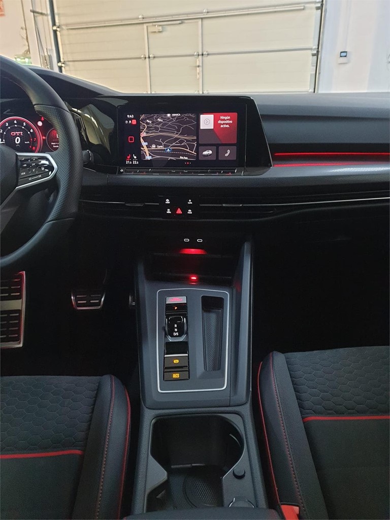 Foto 10 GOLF GTI  VIII CLUB SPORT