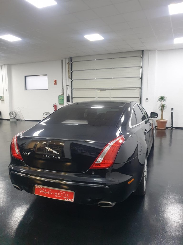 Foto 10 JAGUAR XJ  3.0 V6D LEB PREMIUN XL