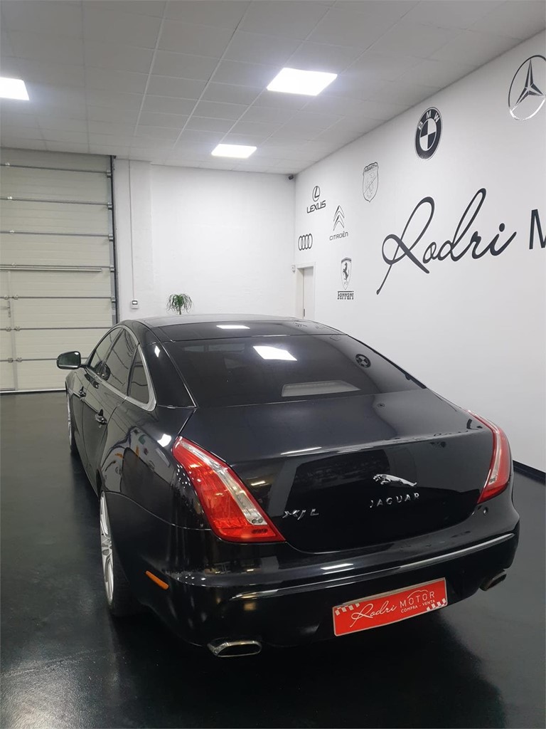 Foto 17 JAGUAR XJ  3.0 V6D LEB PREMIUN XL