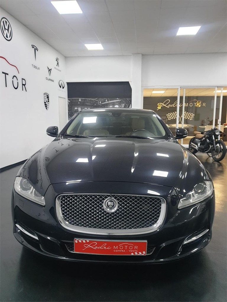 Foto 19 JAGUAR XJ  3.0 V6D LEB PREMIUN XL