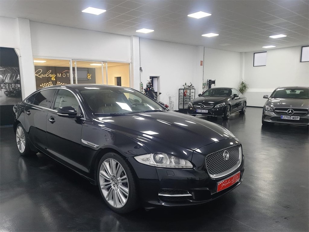 Foto 21 JAGUAR XJ  3.0 V6D LEB PREMIUN XL