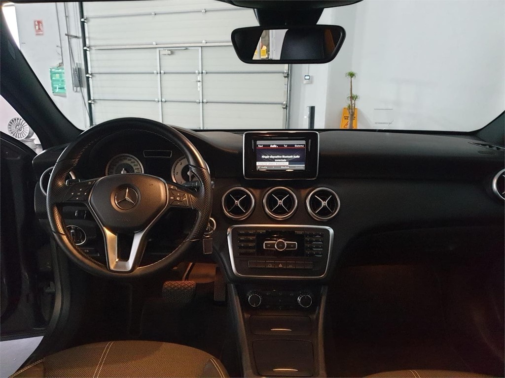 Foto 11 MERCEDES A 200 D ( 15.500€)