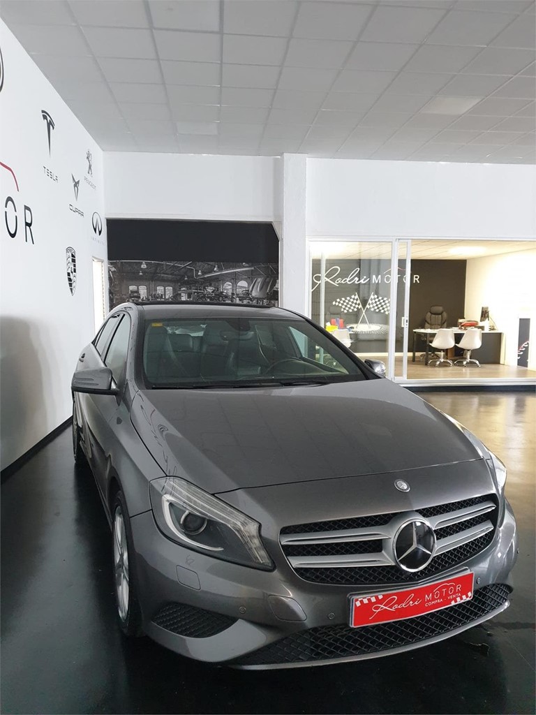 Foto 14 MERCEDES A 200 D ( 15.500€)