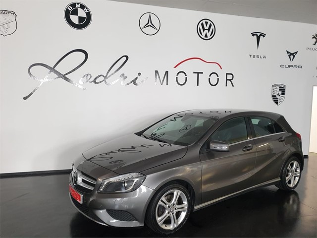 MERCEDES A 200 D ( 15.500€)