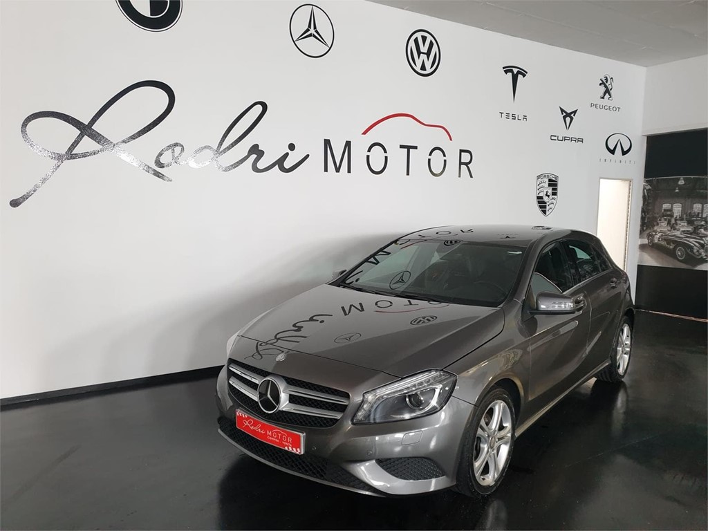 Foto 5 MERCEDES A 200 D ( 15.500€)