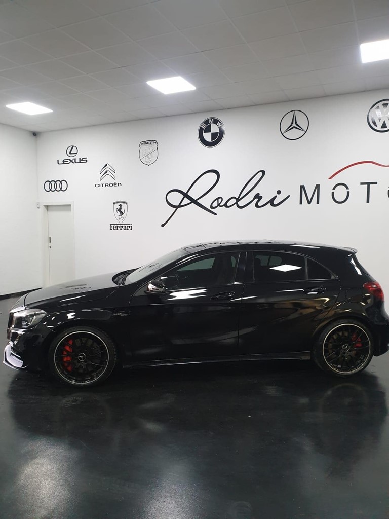 Foto 9 MERCEDES A 45 AMG