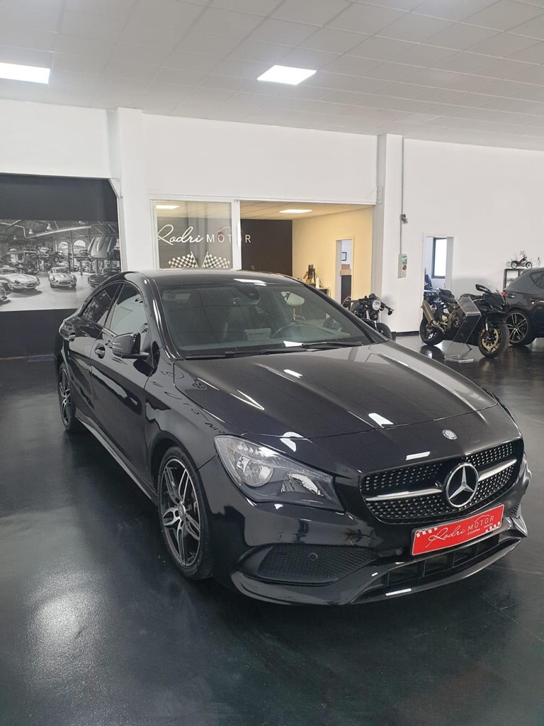 Foto 12 MERCEDES CLA 180D AMG (23.900€)