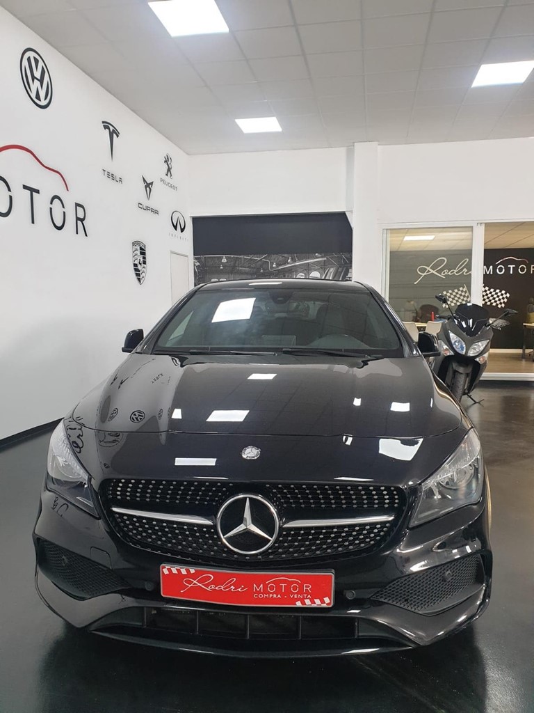 Foto 16 MERCEDES CLA 180D AMG (23.900€)