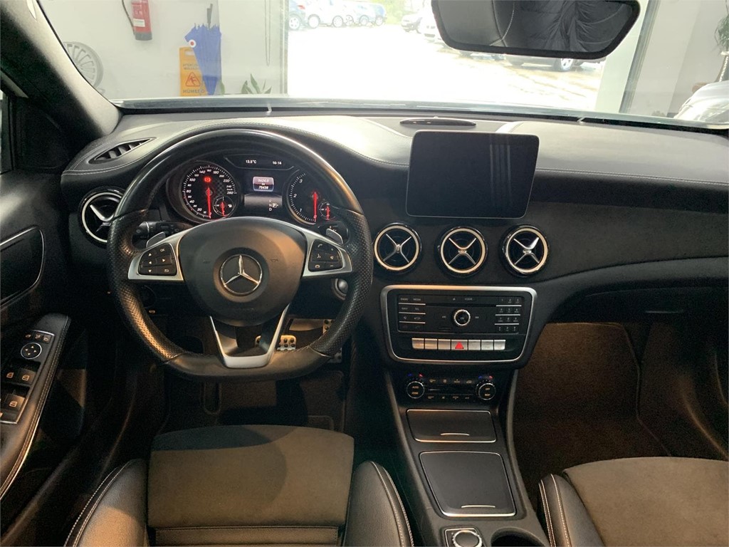 Foto 13 MERCEDES CLASE A 200 AMG 136CV ( 23.500 €)