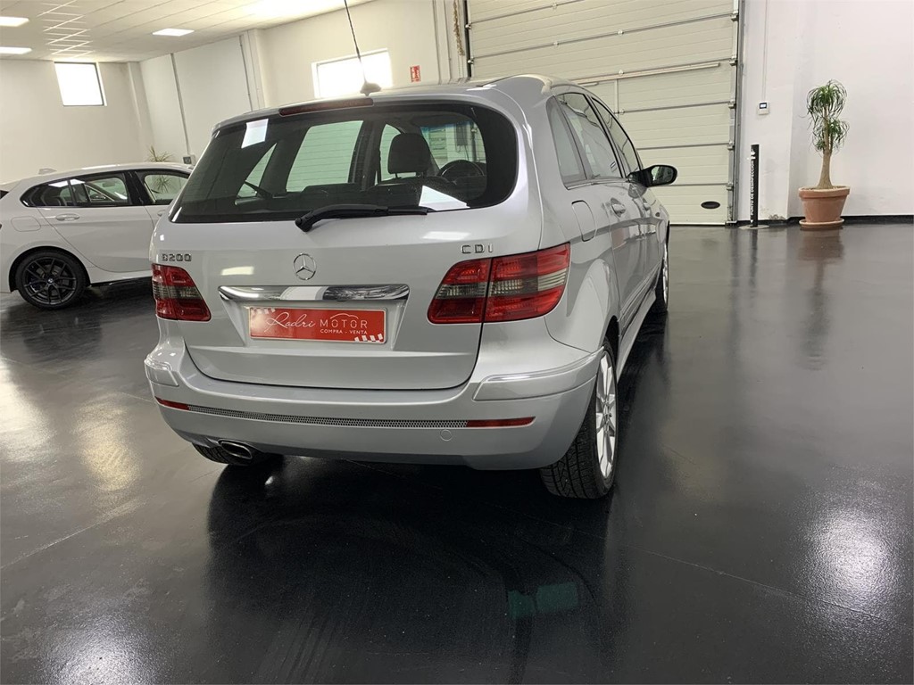Foto 8 MERCEDES CLASE B 200CDI 140CV
