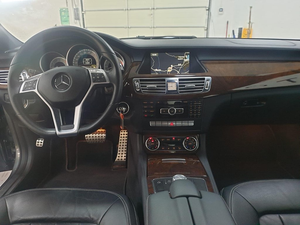 Foto 18 MERCEDES CLS 350 