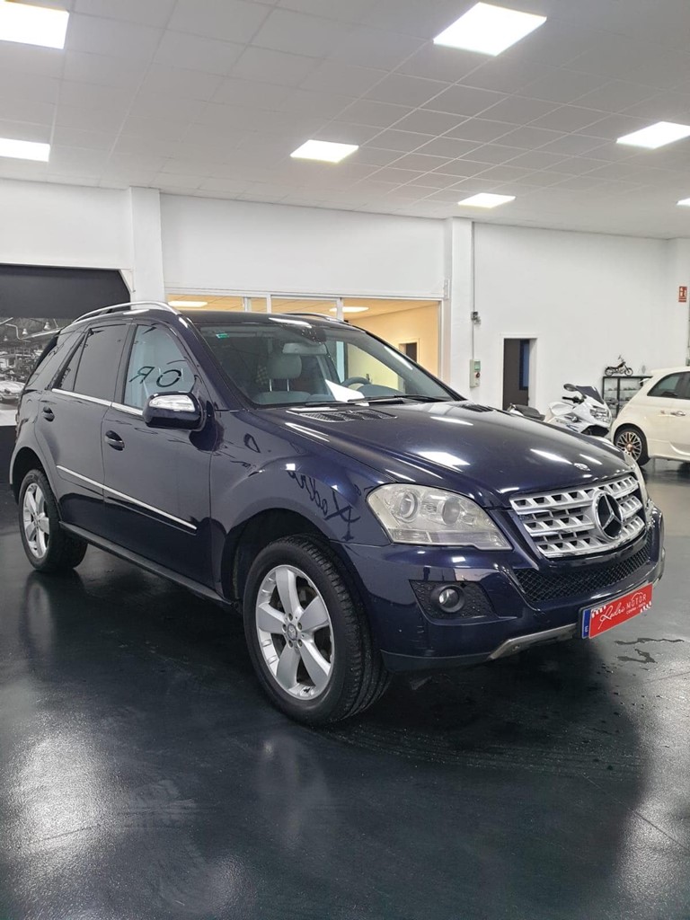 Foto 12 MERCEDES ML 280 16.900€