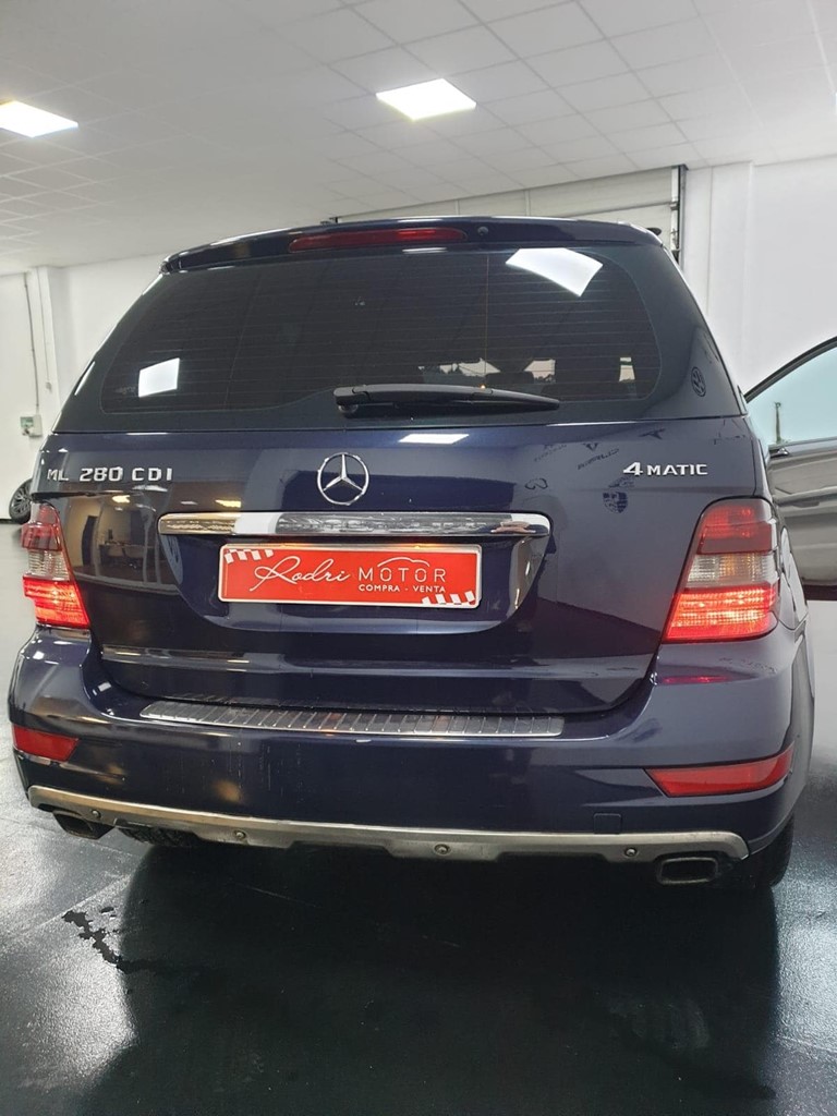 Foto 4 MERCEDES ML 280 16.900€