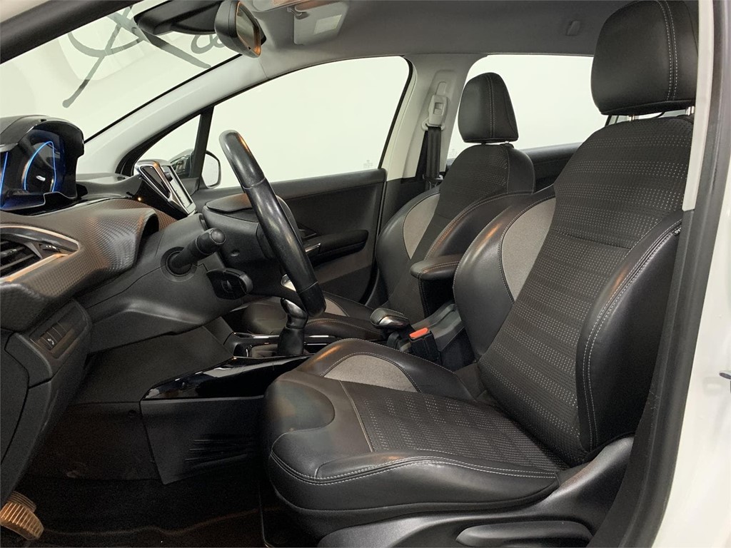 Foto 9 PEUGEOT 2008 1.6 HDI 92CV