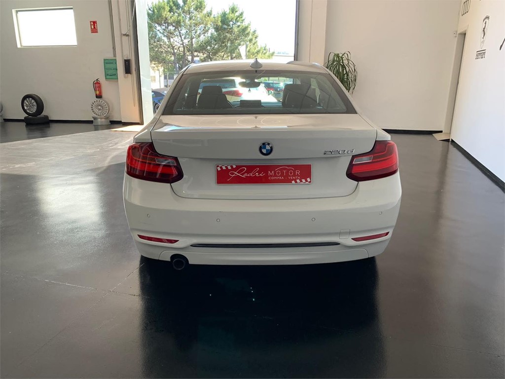 Foto 9 PRECIOSO BMW 220D SPORT 17.900€