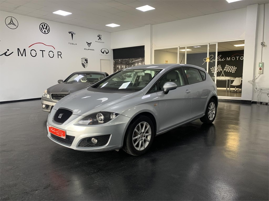 Foto 1 SEAT LEON 1.6 TDI 105