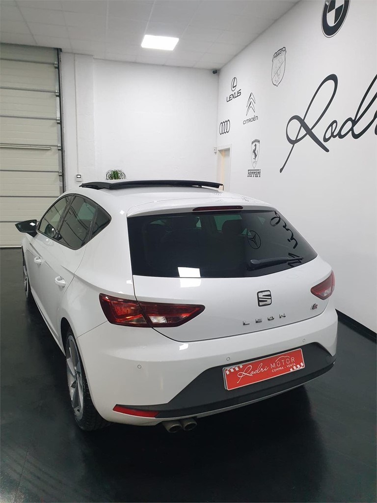 Foto 17 SEAT LEON FR 2.0 TDI 150CV