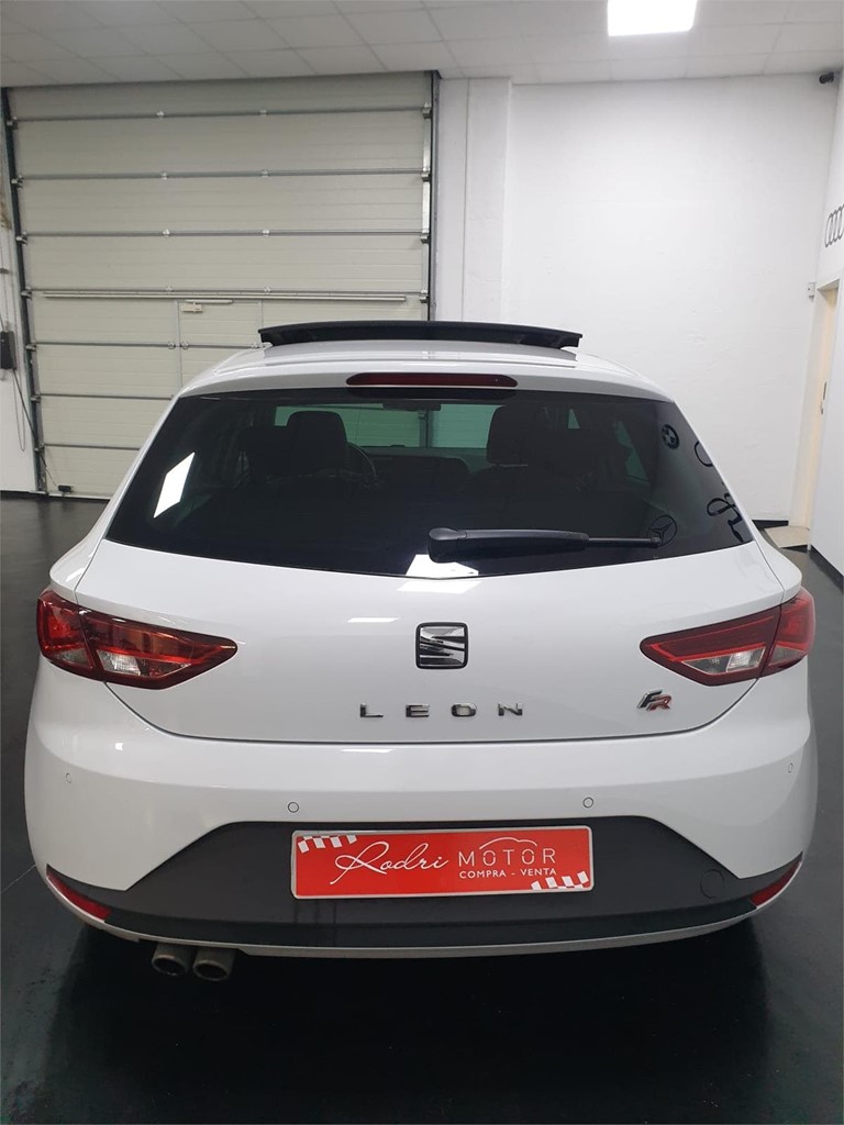 Foto 3 SEAT LEON FR 2.0 TDI 150CV