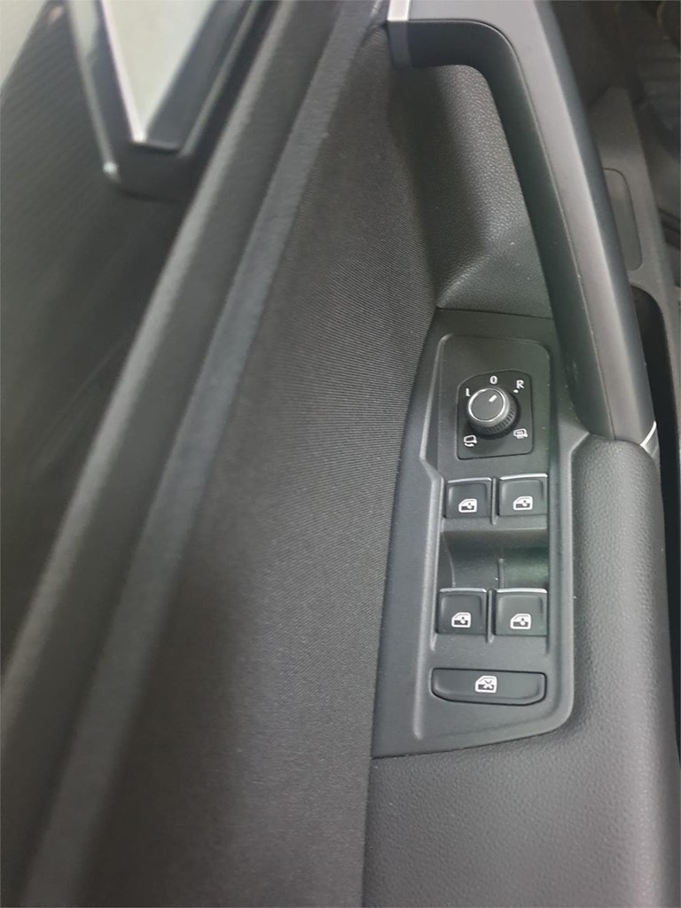 Foto 4 TIGUAN RLINE 2.0