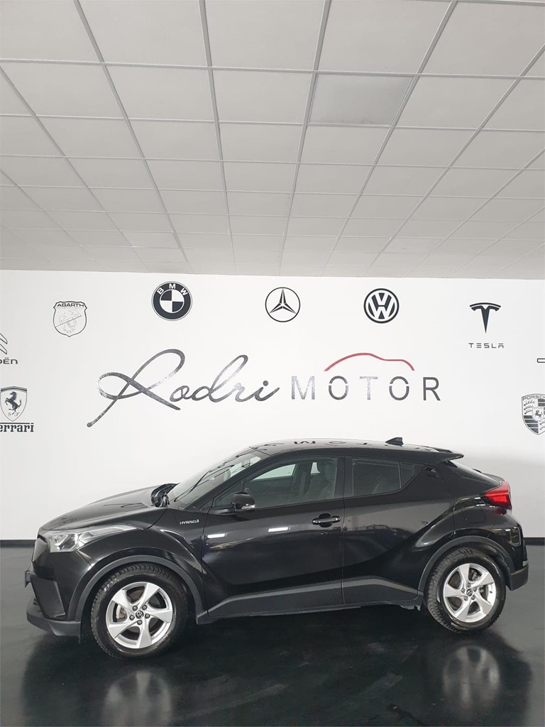 Foto 9 TOYOTA C-HR