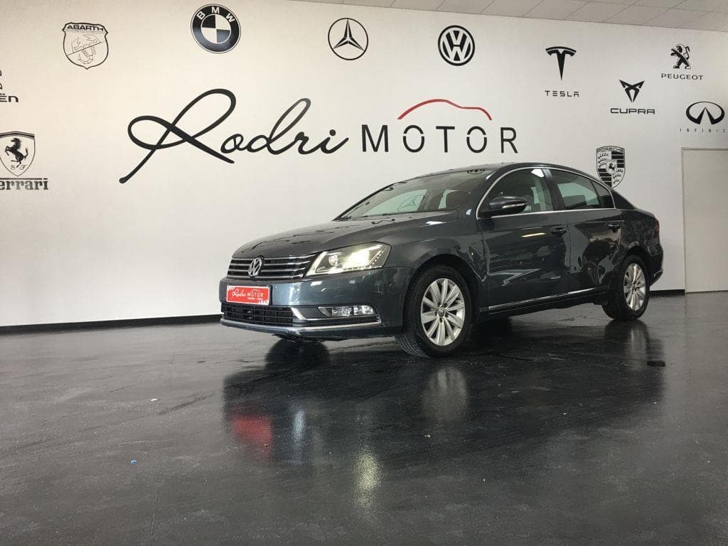 Foto 9 VOLKSWAGEN PASSAT 2.0 TDI 140CV 9.500€