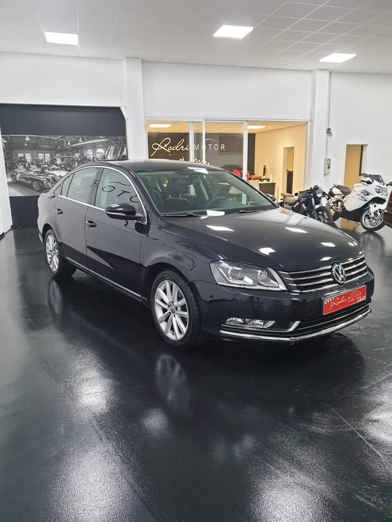 Foto 12 VOLKSWAGEN PASSAT 2.0 TDI 140CV