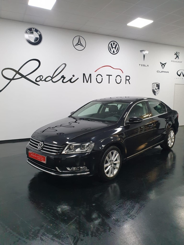 Foto 1 VOLKSWAGEN PASSAT 2.0 TDI 140CV