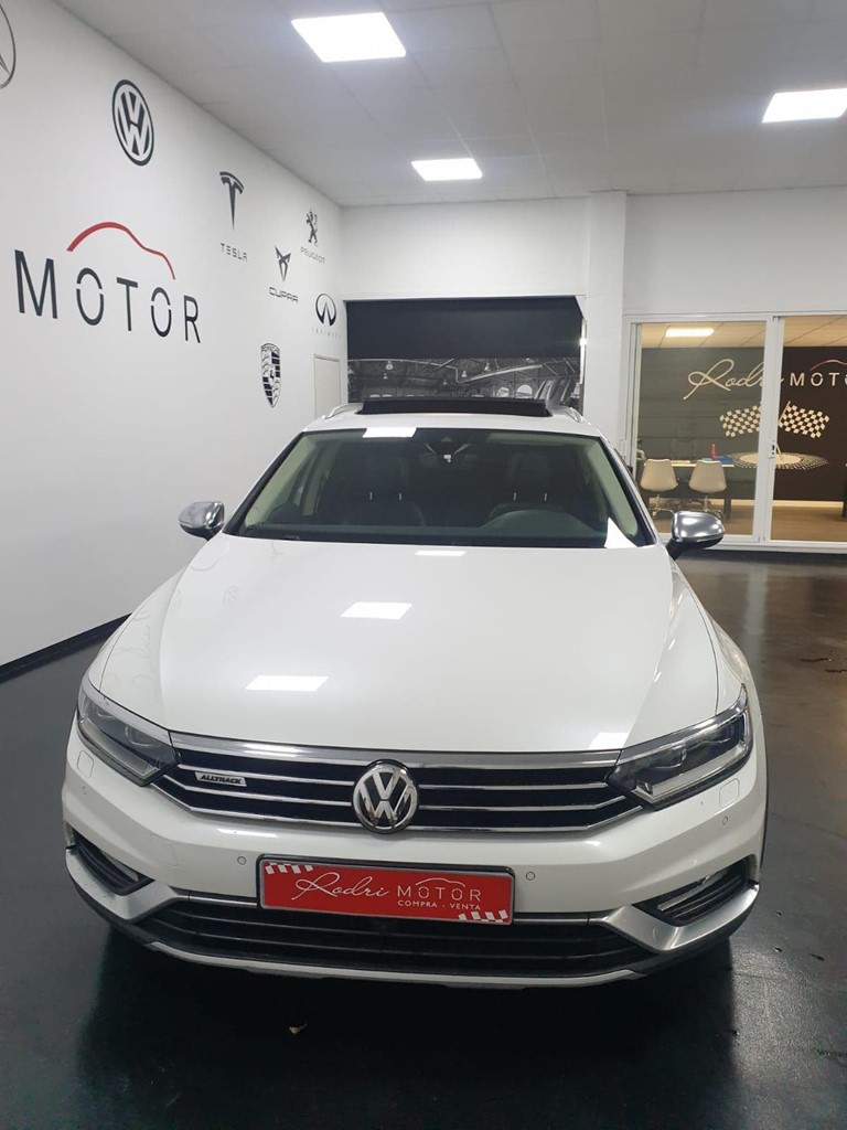 Foto 11 VOLKSWAGEN PASSAT ALL-TRACK 2.0 TDI 240CV