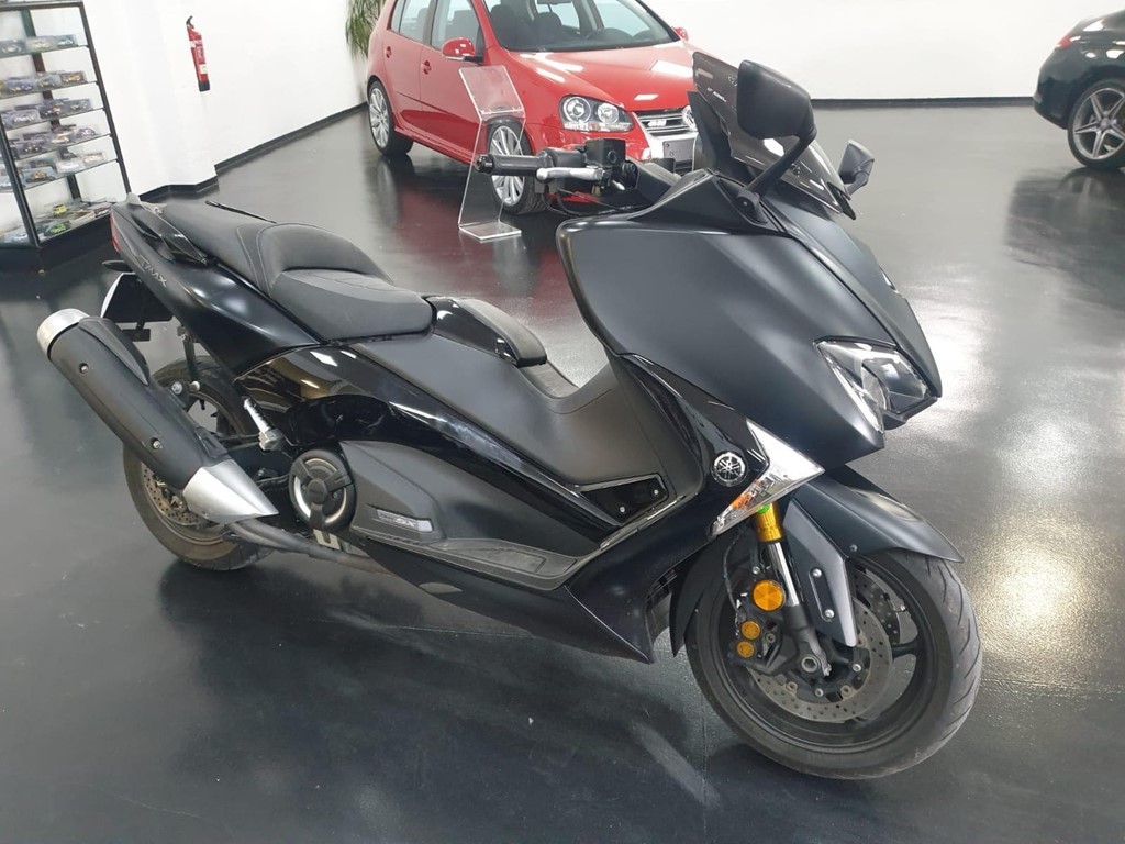 Foto 11 YAMAHA T MAX
