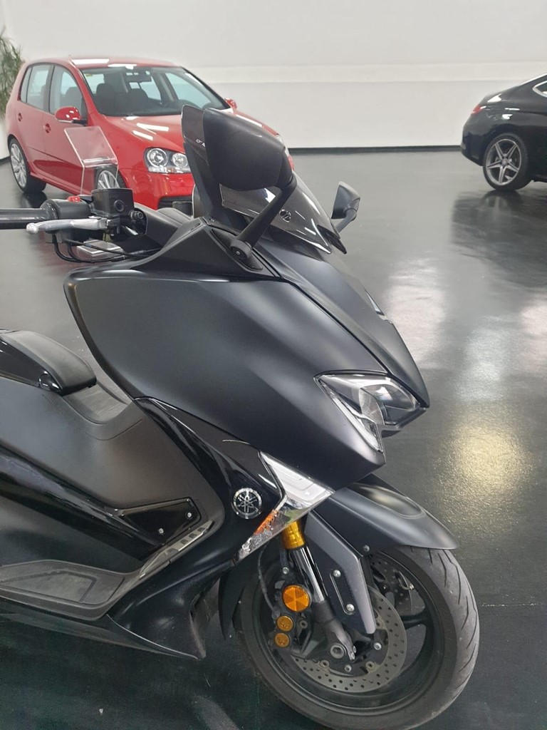 Foto 9 YAMAHA T MAX